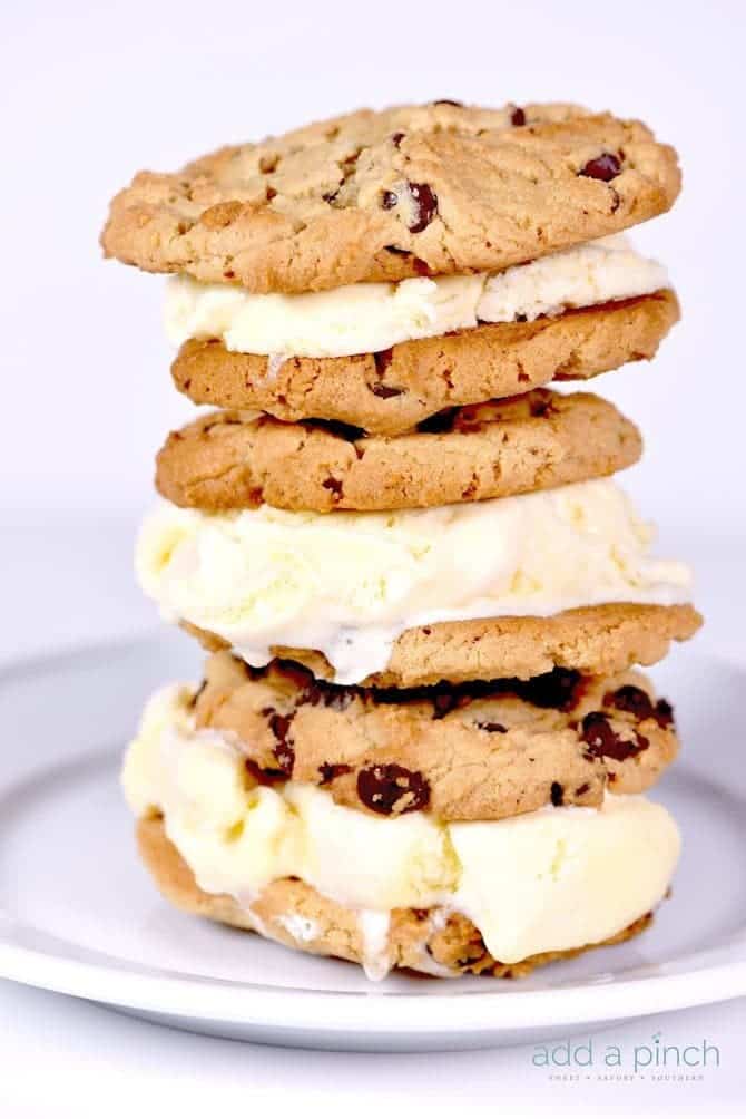 Easy Homemade Peanut Butter Ice Cream Sandwiches Recipe